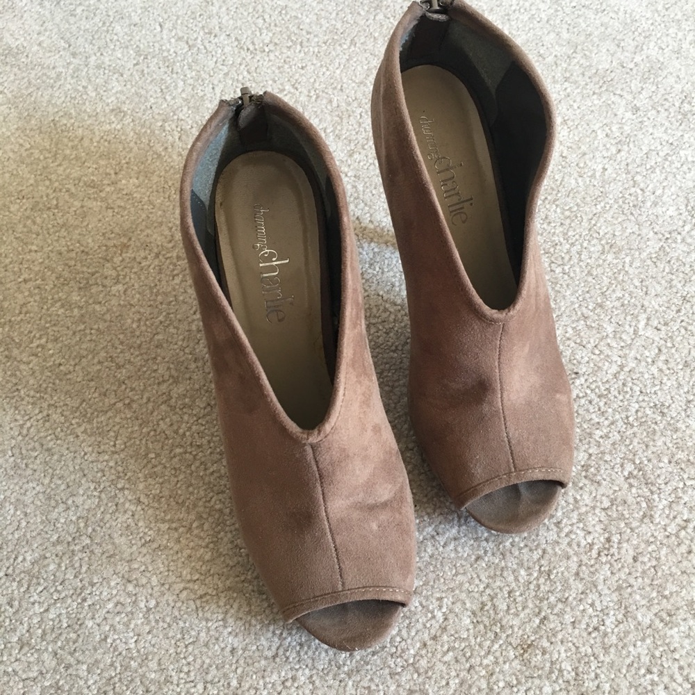 Ankle booties ✨✨